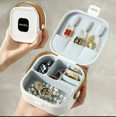 Mini Plastic Jewellery Box with Handle (Assorted Colour)
